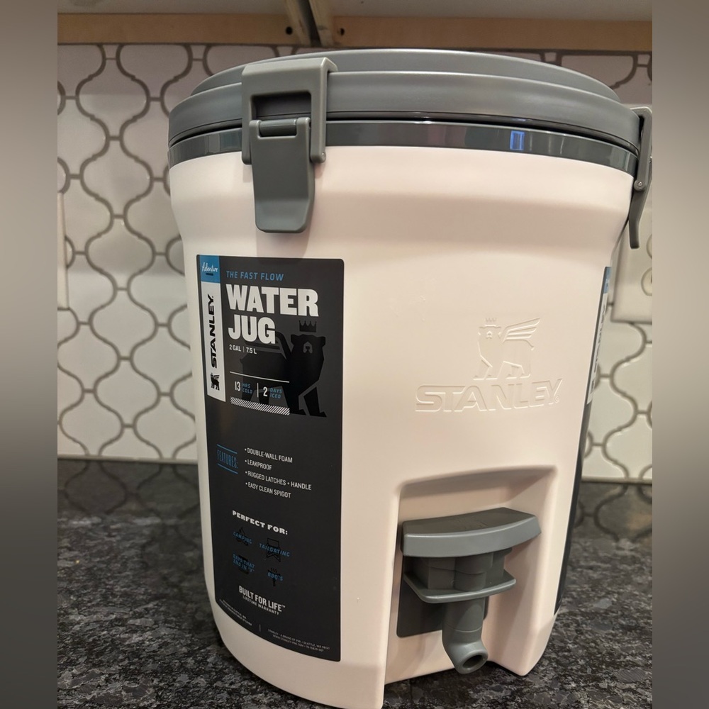 Stanley 2 Gallon Adventure Fast Flow Water Jug